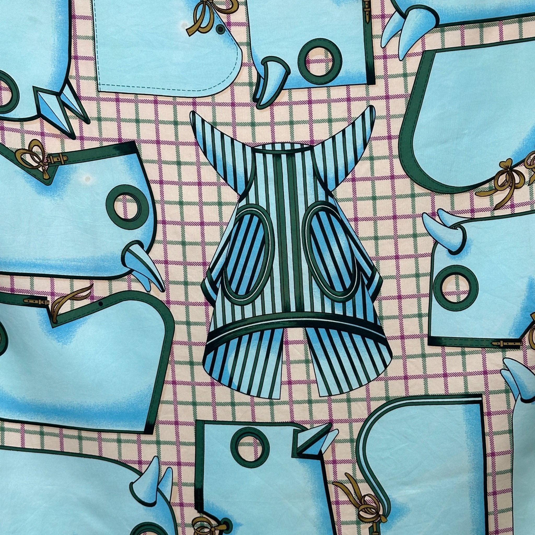 Camails - FOULARD HERMES 90 CM - Carré Society