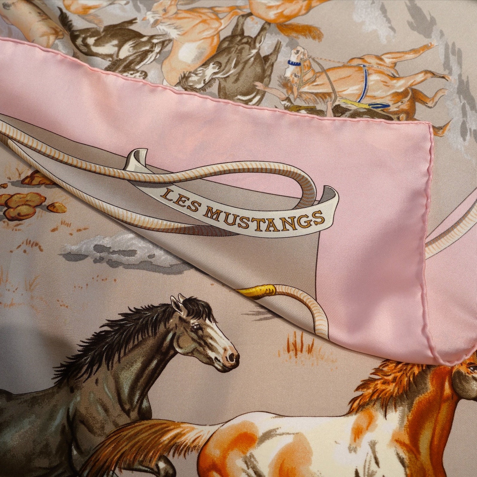 Carré Hermès 90 cm – Les Mustangs – Robert Dallet (1993)